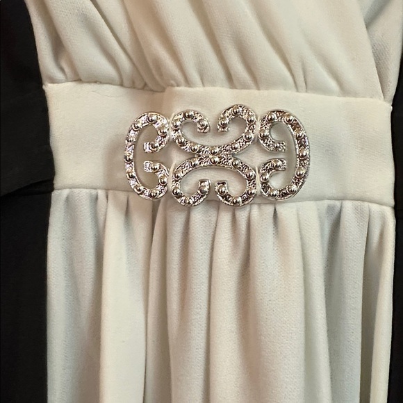 Vintage 70’s Black and White Glamour Dress - Picture 4 of 8